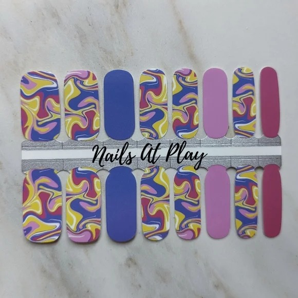5 for $20 Nail Wraps- Purple Lava Lamp - Picture 1 of 3